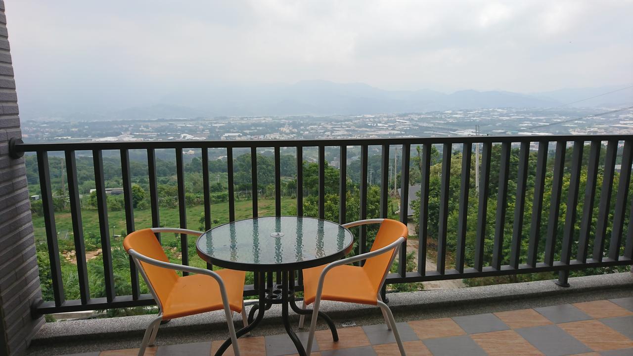 Sun Moon Star Apartment Xinshe Exterior photo